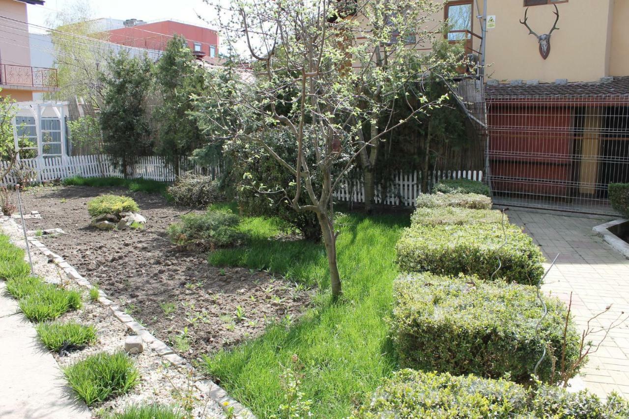 Cristalex Villaverde Bucharest Pantelimon Exterior photo